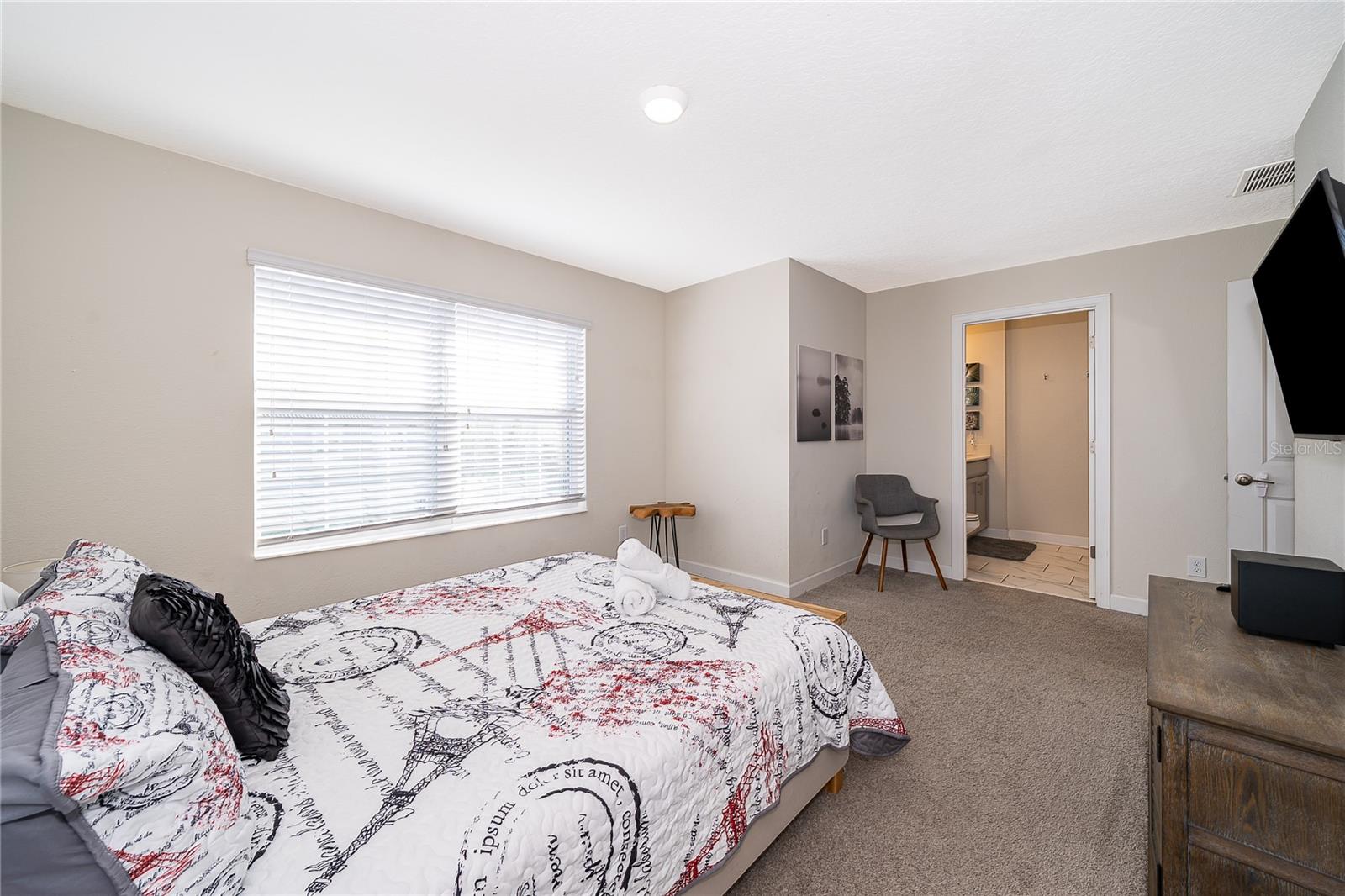 STOREY LAKE PH 3 - Residential