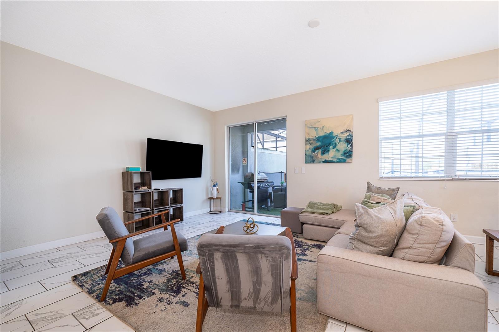 STOREY LAKE PH 3 - Residential