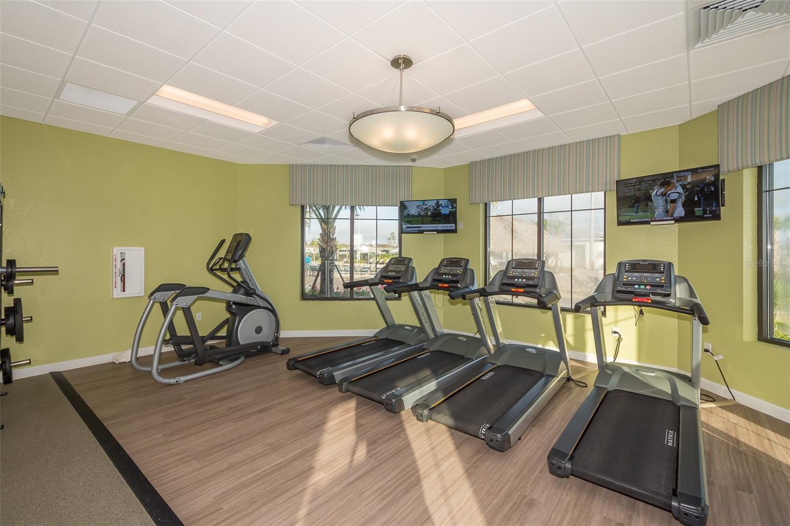 STOREY LAKE PH 3 - Residential