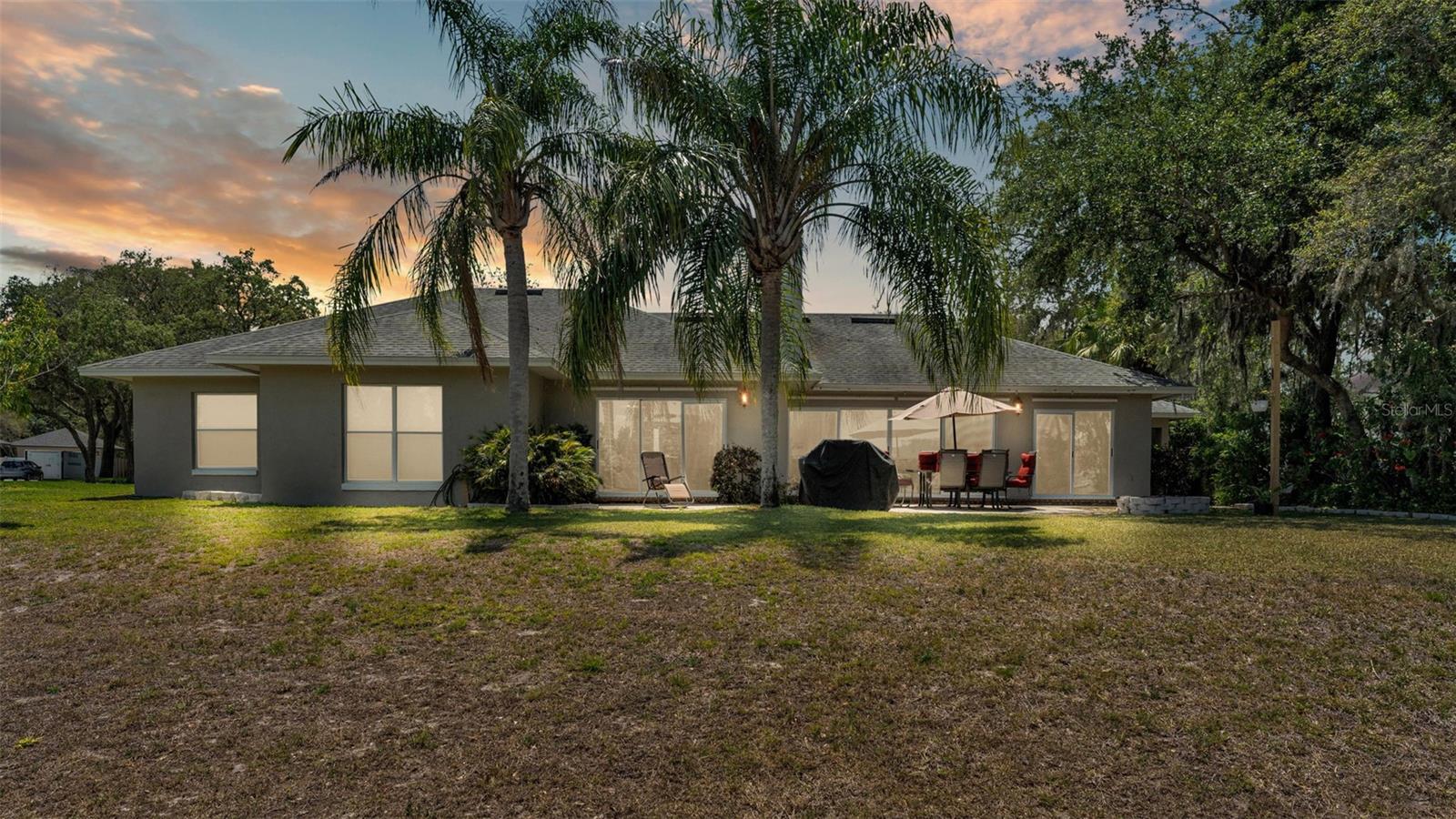 1854 SHERWOOD LAKES BOULEVARD