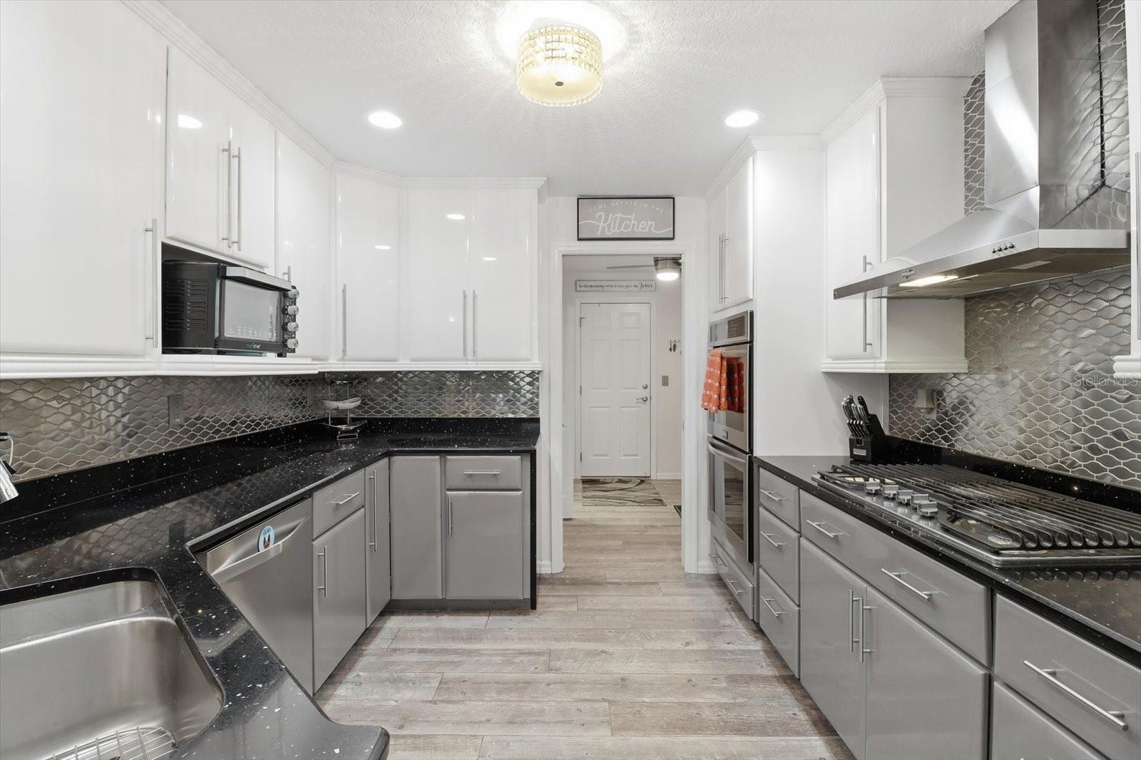 PINE RIDGE UNIT 03 - Residential