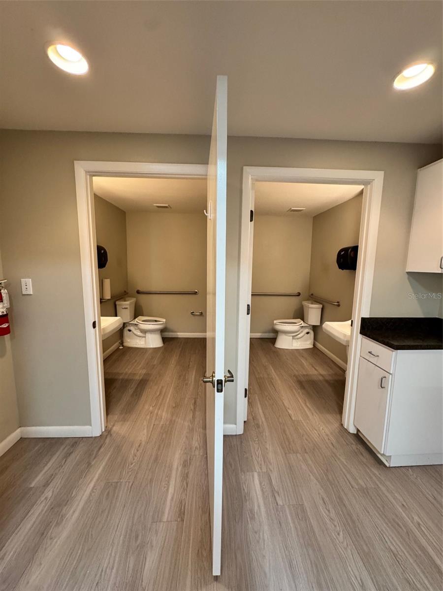 LINGER & NICHOLS SUB - Commercial Sale