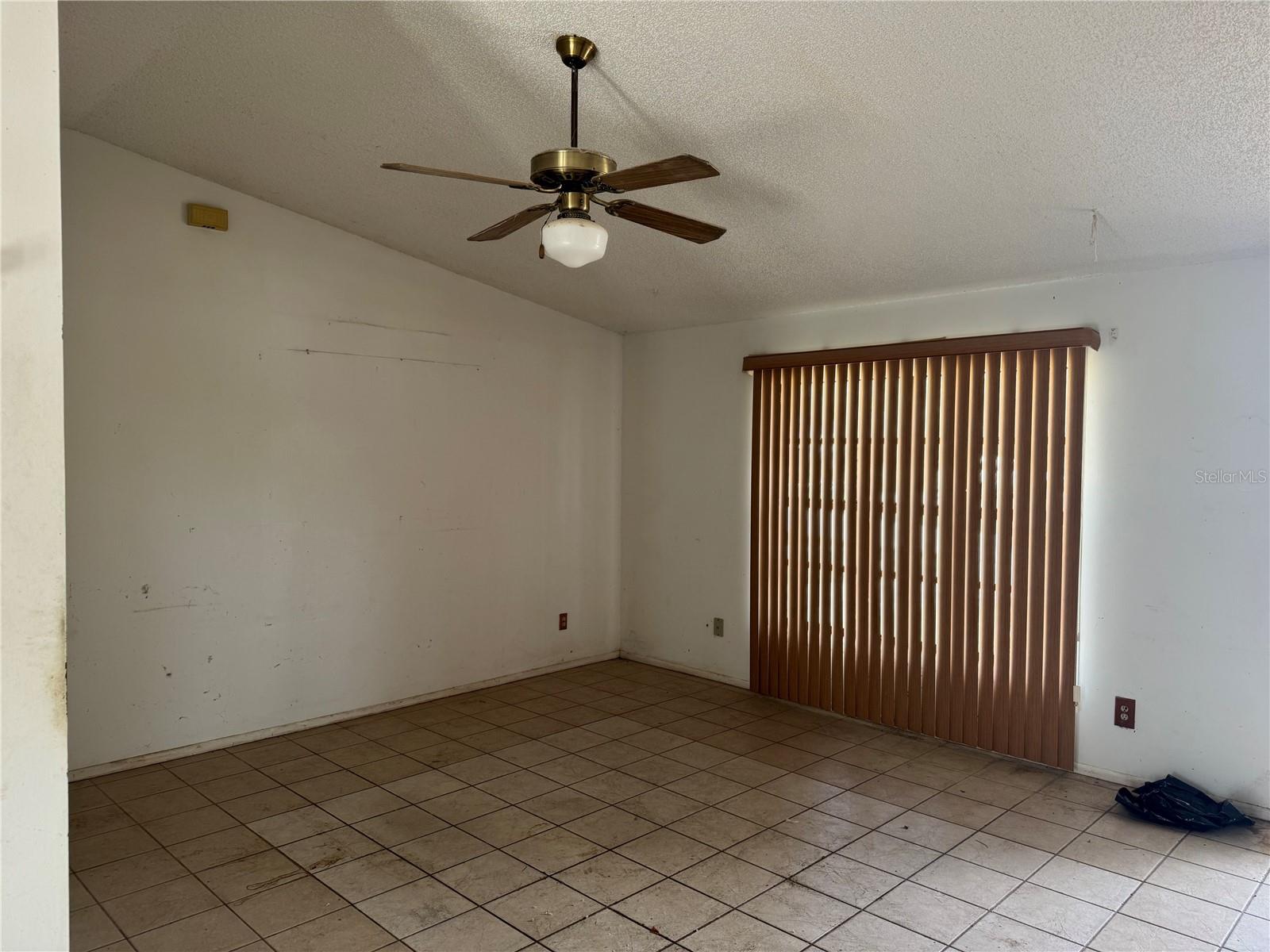 DELTONA LAKES UNIT 53 - Residential