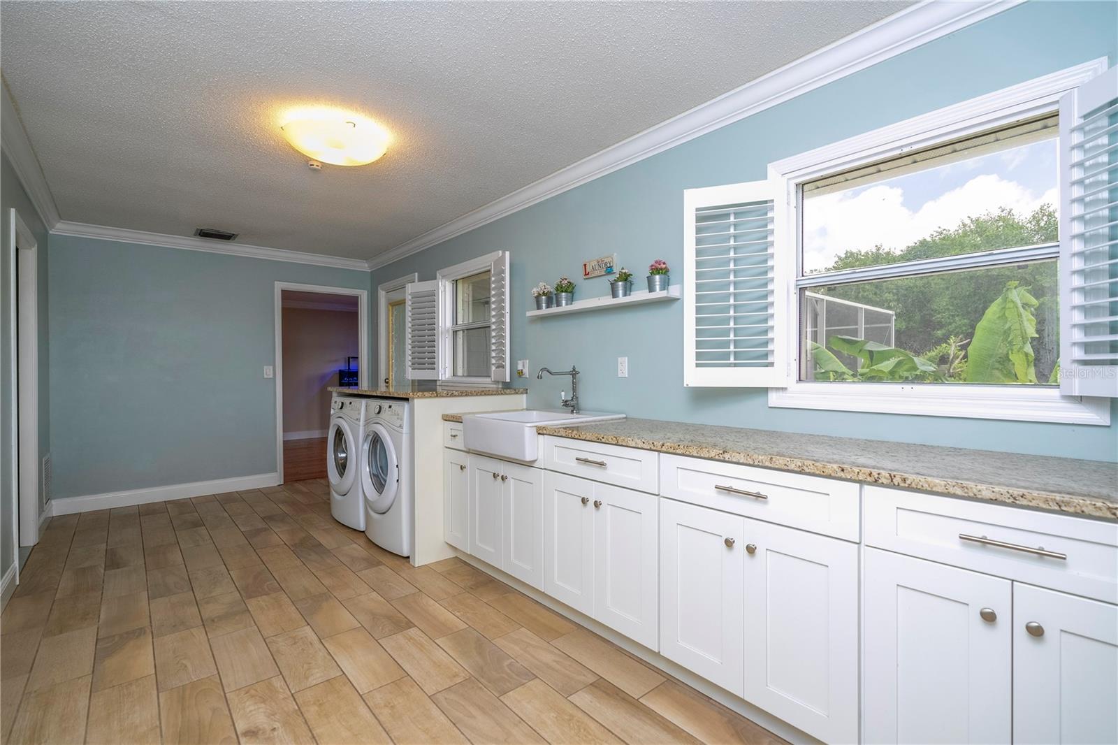 SINCLAIR PARK - Residential