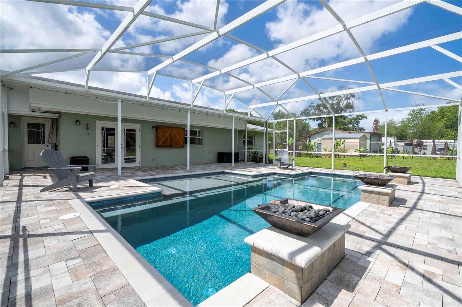 SINCLAIR PARK - Residential