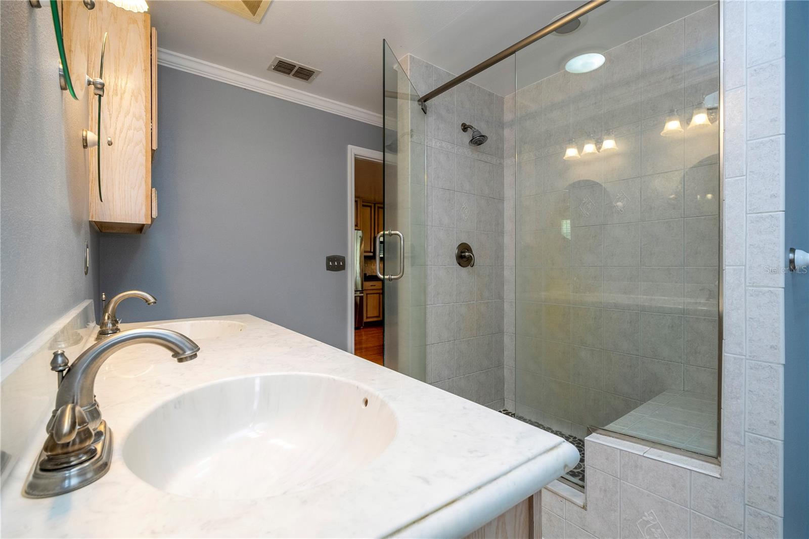 SINCLAIR PARK - Residential