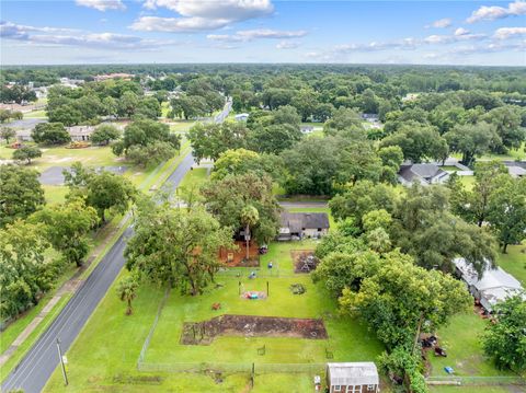 Tiny photo for 102 S Highland Street, Bushnell, FL 33513 (MLS # S5133406)