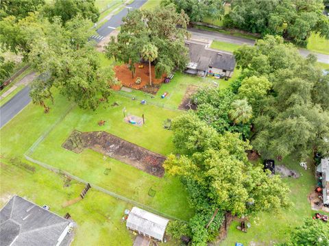Tiny photo for 102 S Highland Street, Bushnell, FL 33513 (MLS # S5133406)