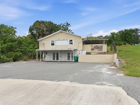Tiny photo for 2766 Us Highway 441/27 Highway, Fruitland Park, FL 34731 (MLS # G5115444)