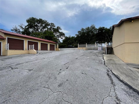 Tiny photo for 2766 Us Highway 441/27 Highway, Fruitland Park, FL 34731 (MLS # G5115444)