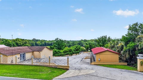 Tiny photo for 2766 Us Highway 441/27 Highway, Fruitland Park, FL 34731 (MLS # G5115444)