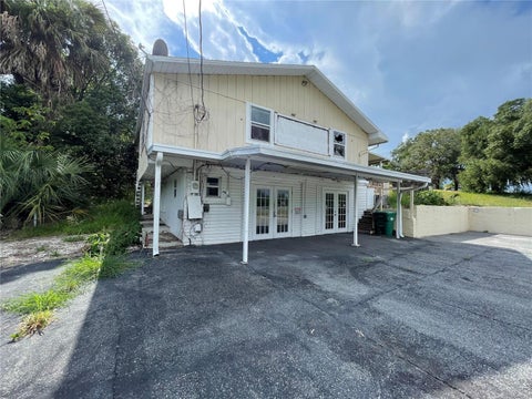 Tiny photo for 2766 Us Highway 441/27 Highway, Fruitland Park, FL 34731 (MLS # G5115444)