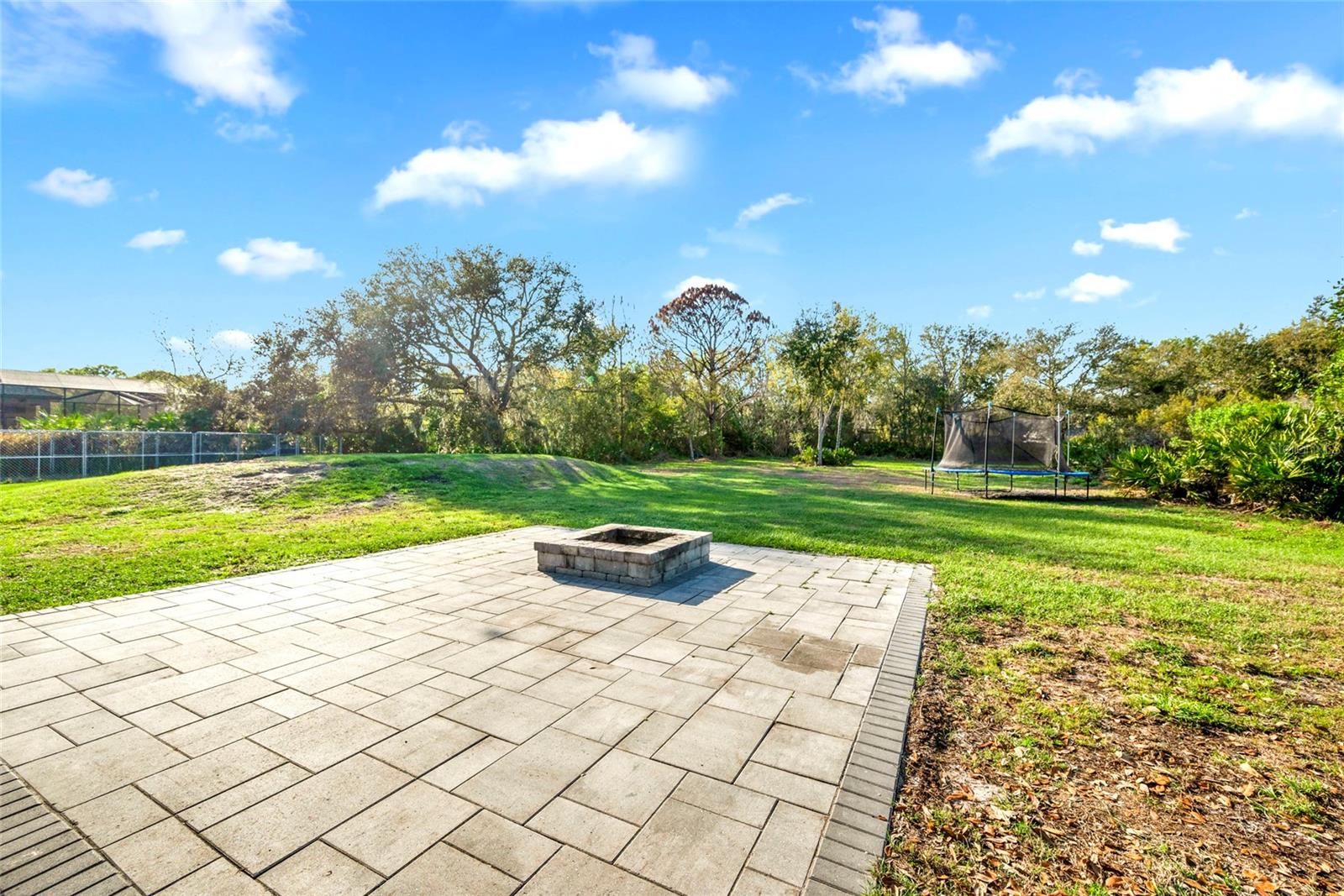 SUNDANCE UNIT 3 - Residential