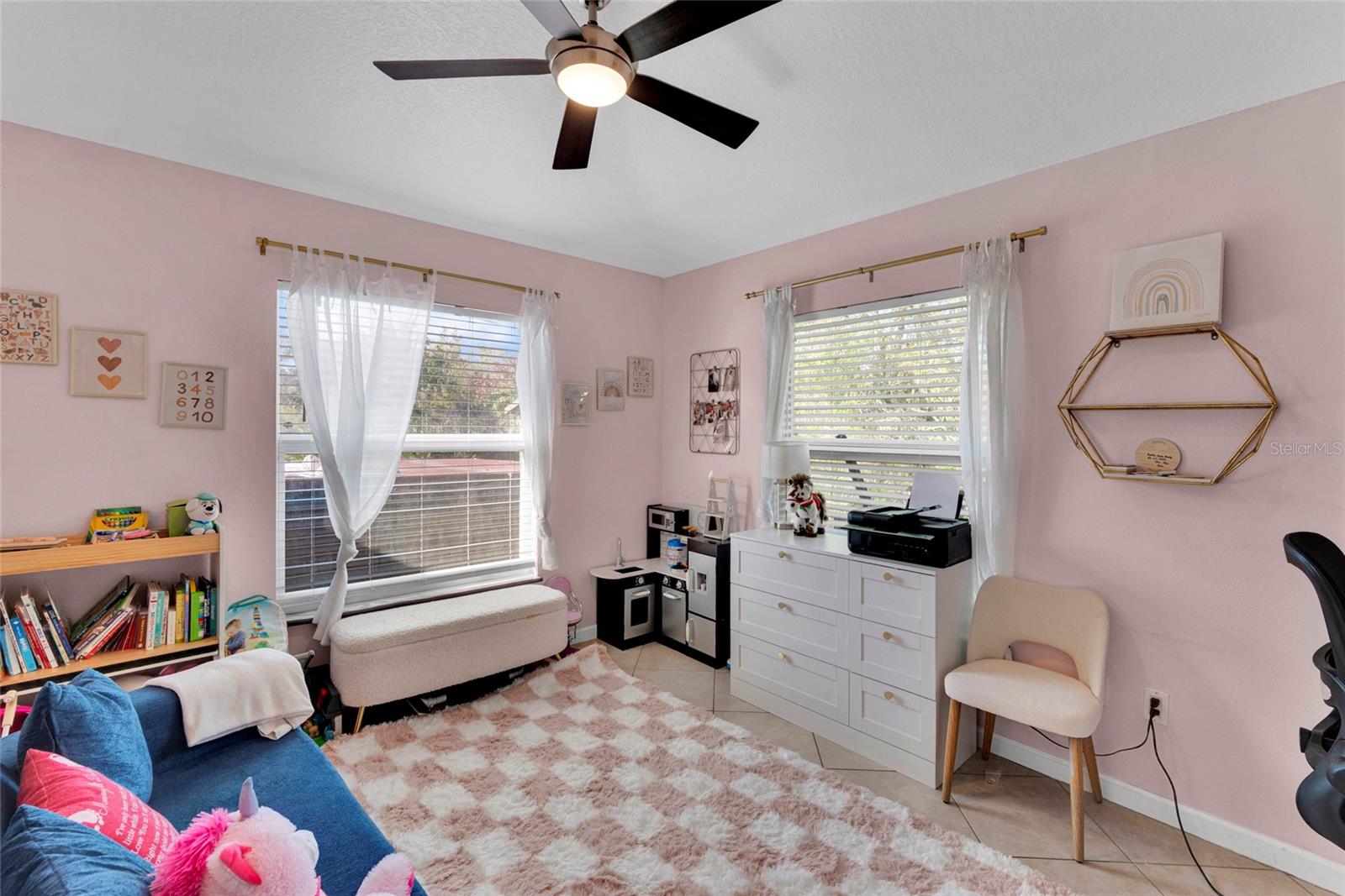 SUNDANCE UNIT 3 - Residential