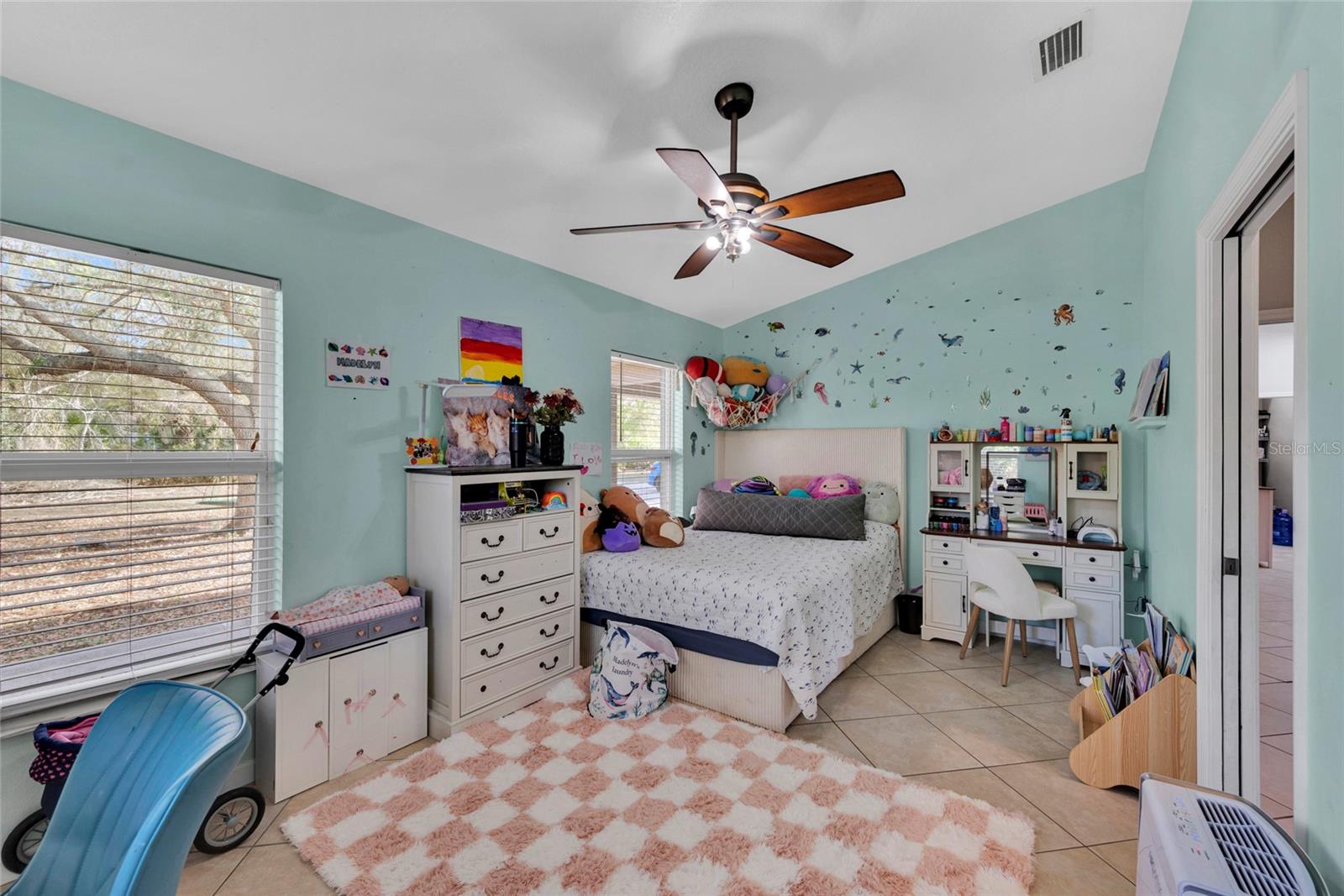 SUNDANCE UNIT 3 - Residential