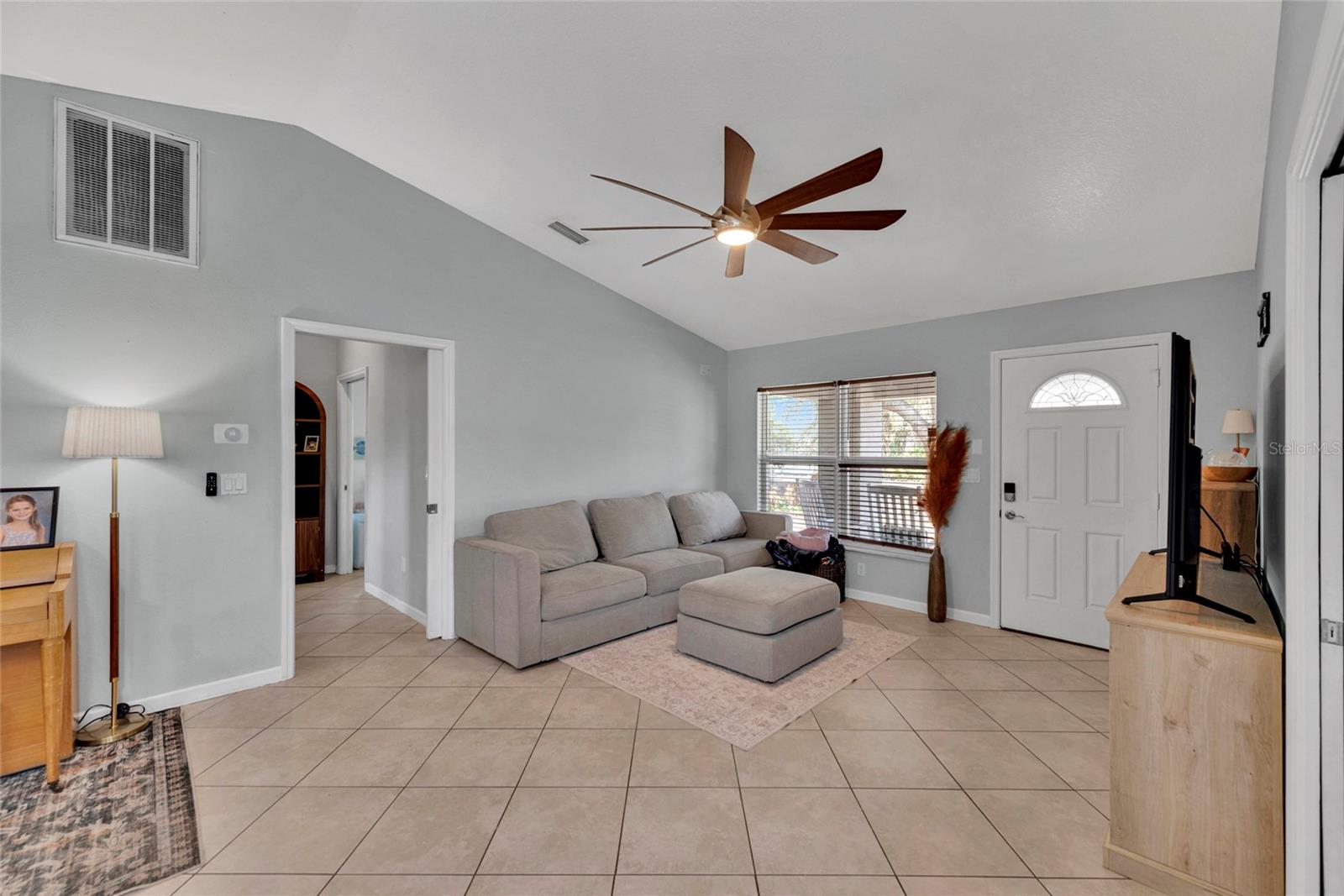 SUNDANCE UNIT 3 - Residential