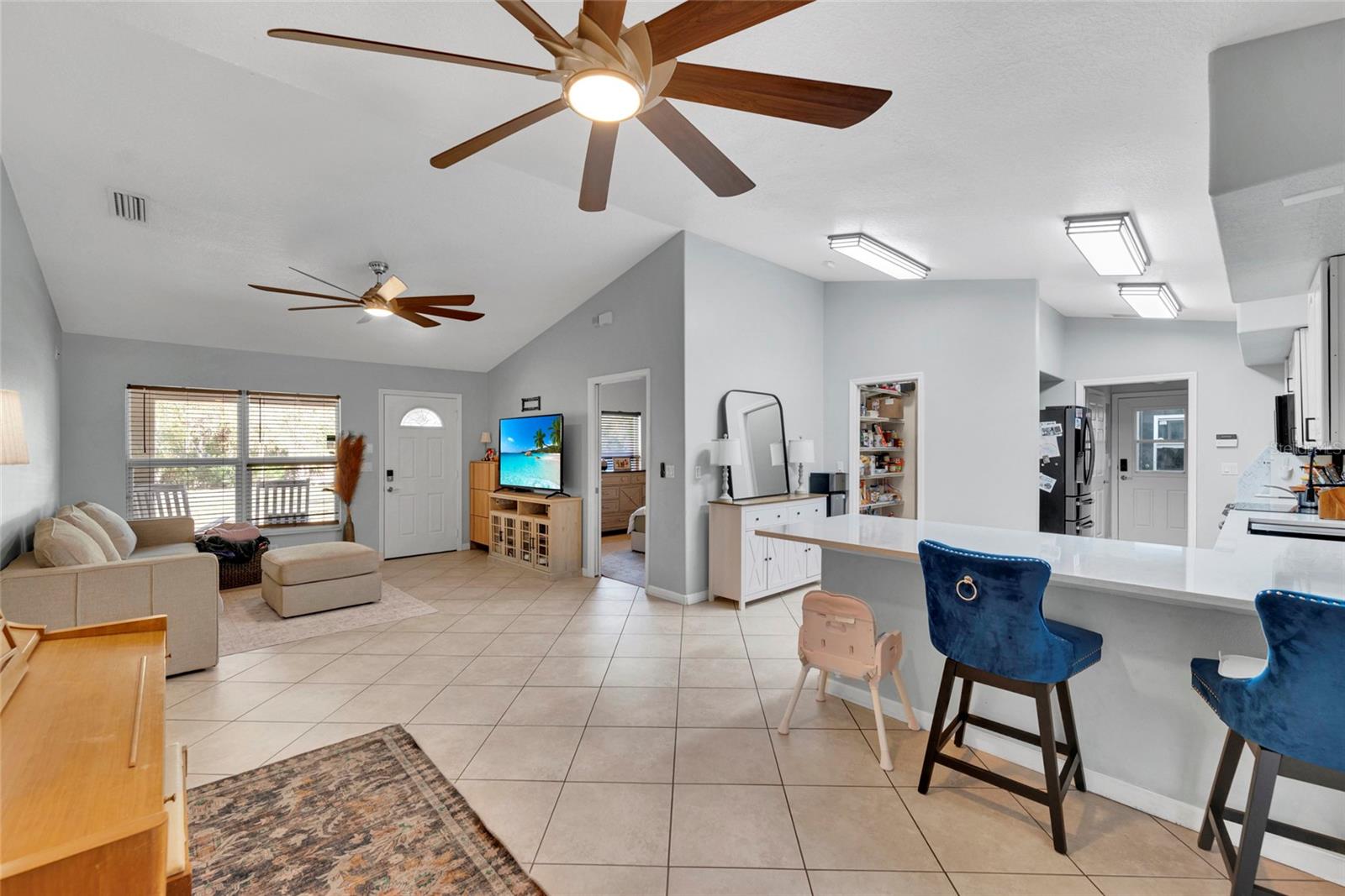 SUNDANCE UNIT 3 - Residential