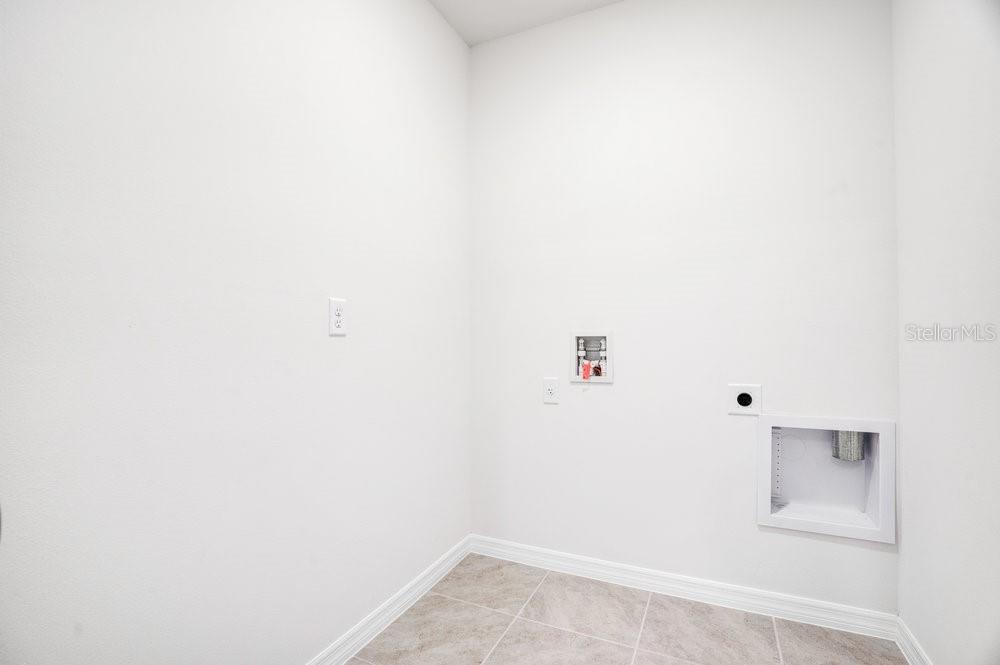 CHARLES COVE - Residential Lease