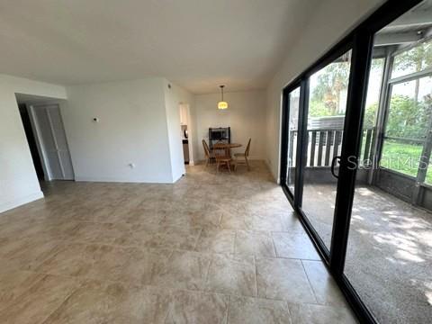 11412 8TH ST N 1001