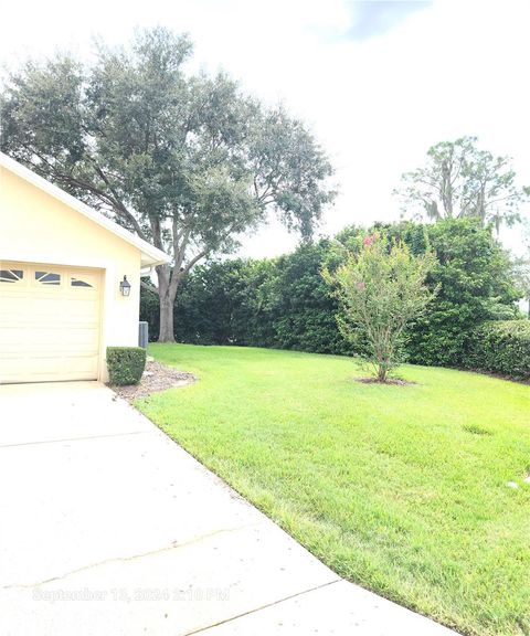 A home in LAKELAND