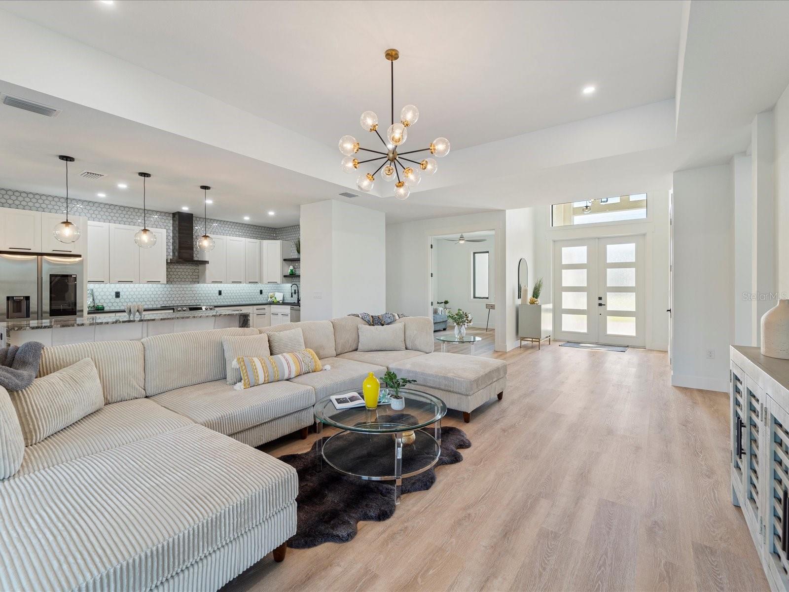 ROTONDA WEST LONG MEADOW - Residential