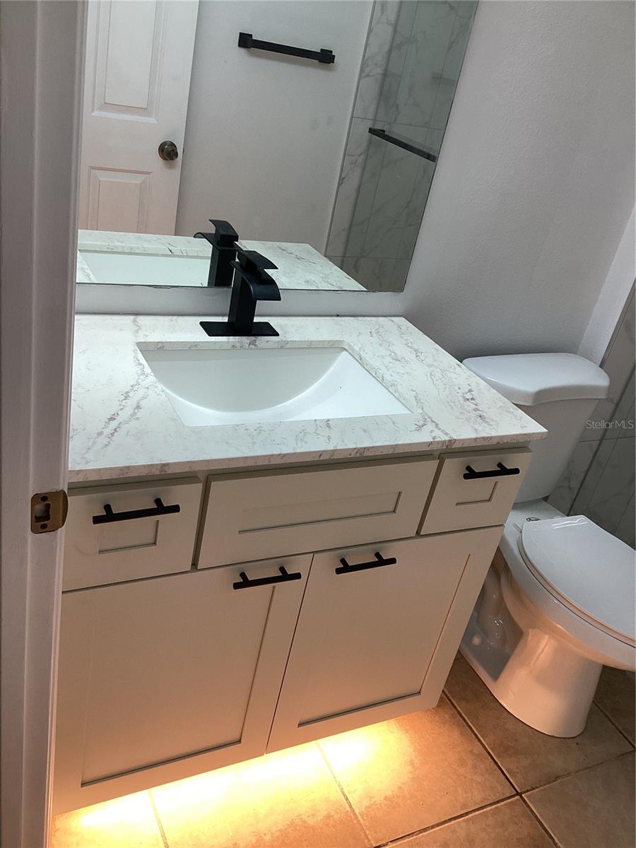 PLYMOUTH LANDING PH 01 - Residential