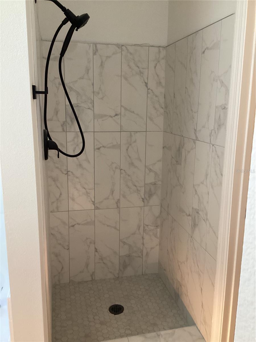 PLYMOUTH LANDING PH 01 - Residential