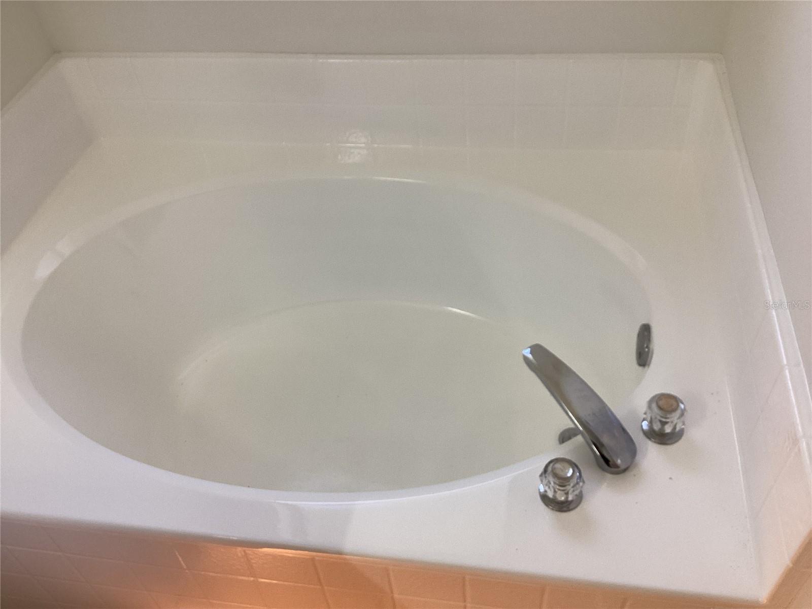 PLYMOUTH LANDING PH 01 - Residential