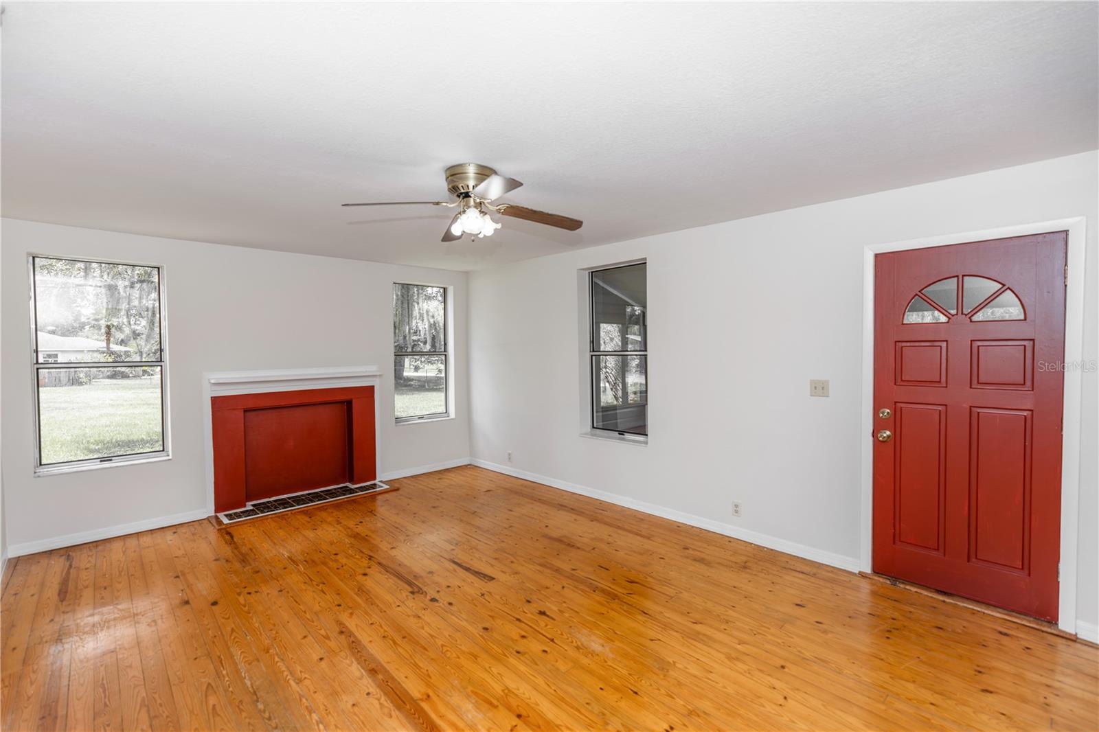 EAST UMATILLA - Residential