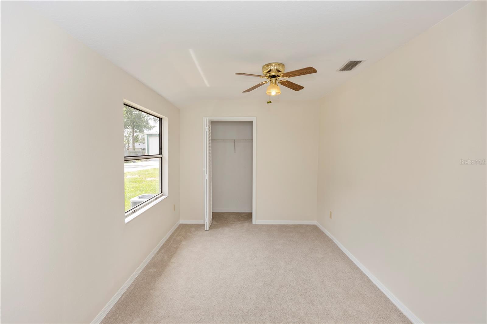 EAST UMATILLA - Residential