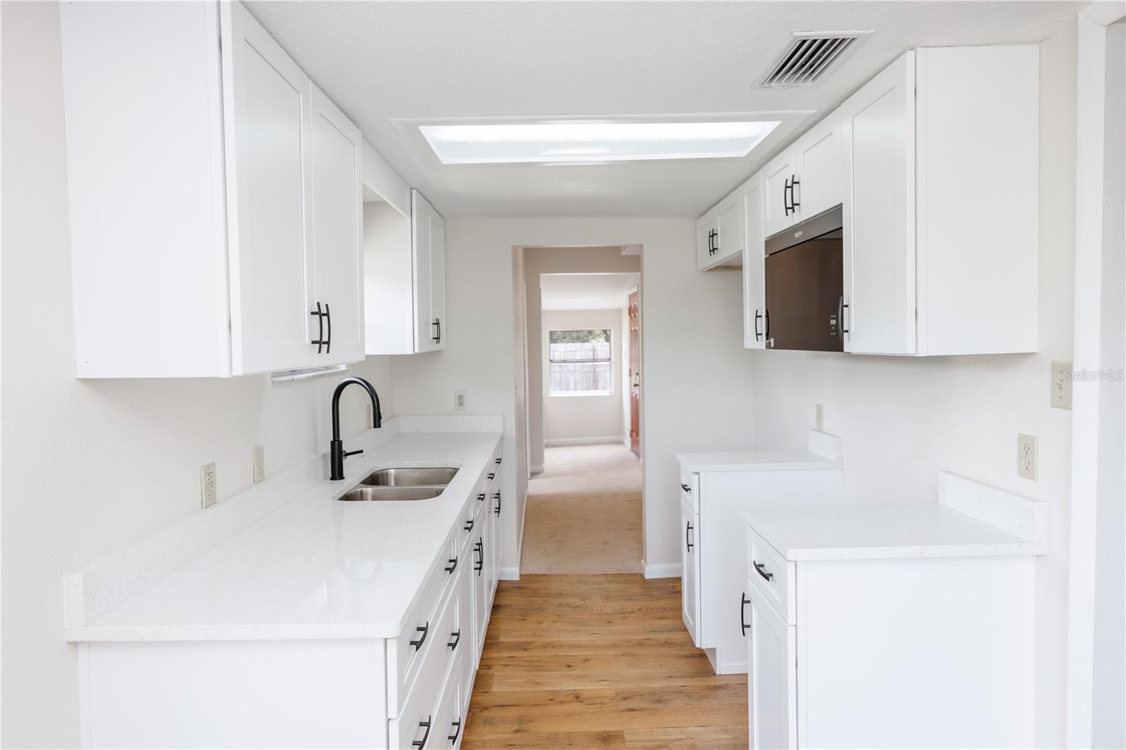 EAST UMATILLA - Residential
