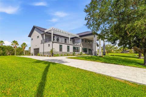 Tiny photo for 17025 Royal Palm Drive, Groveland, FL 34736 (MLS # O6419022)