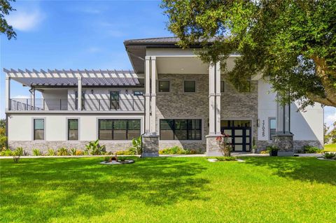 Tiny photo for 17025 Royal Palm Drive, Groveland, FL 34736 (MLS # O6419022)