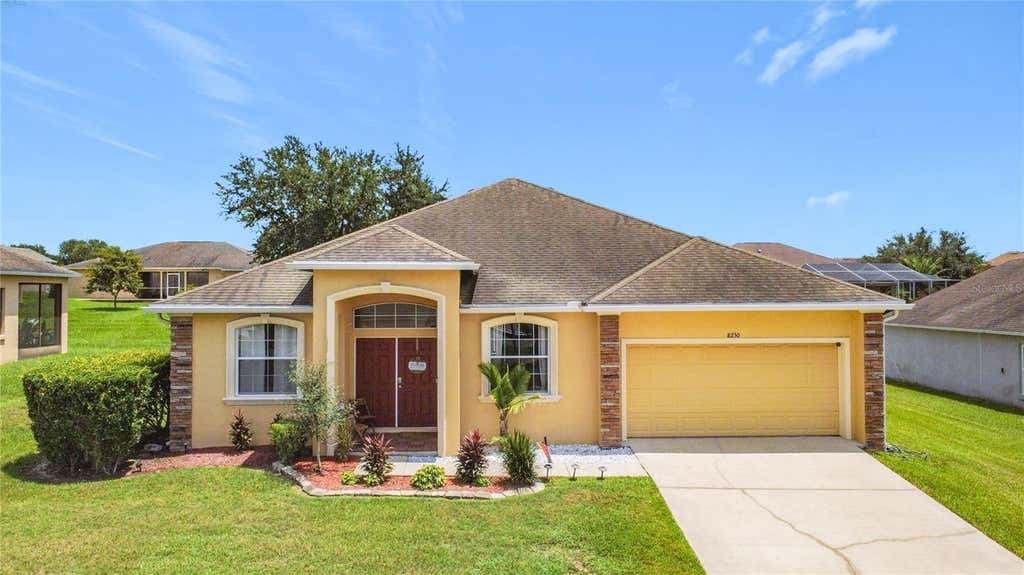 Photo of 8230 Woodvine Circle, Lakeland, FL 33810 (MLS # L4964213)