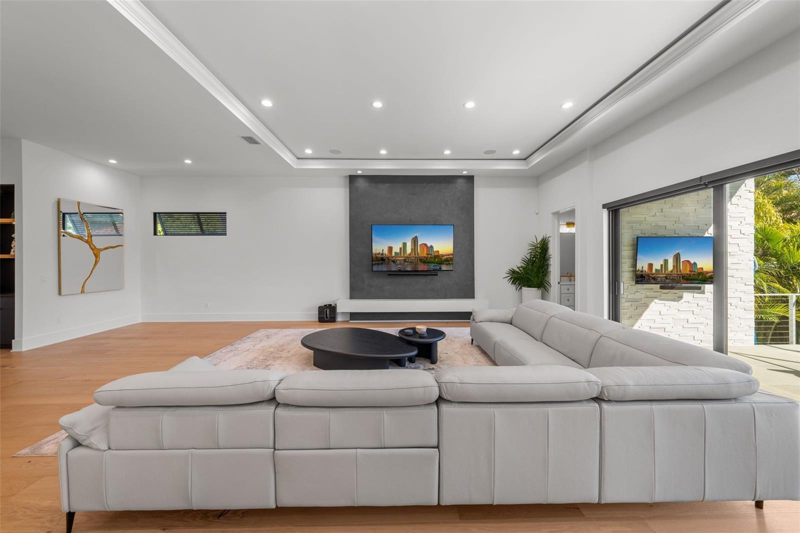 DAVIS ISLANDS PB10 PG52 TO 57 - Residential