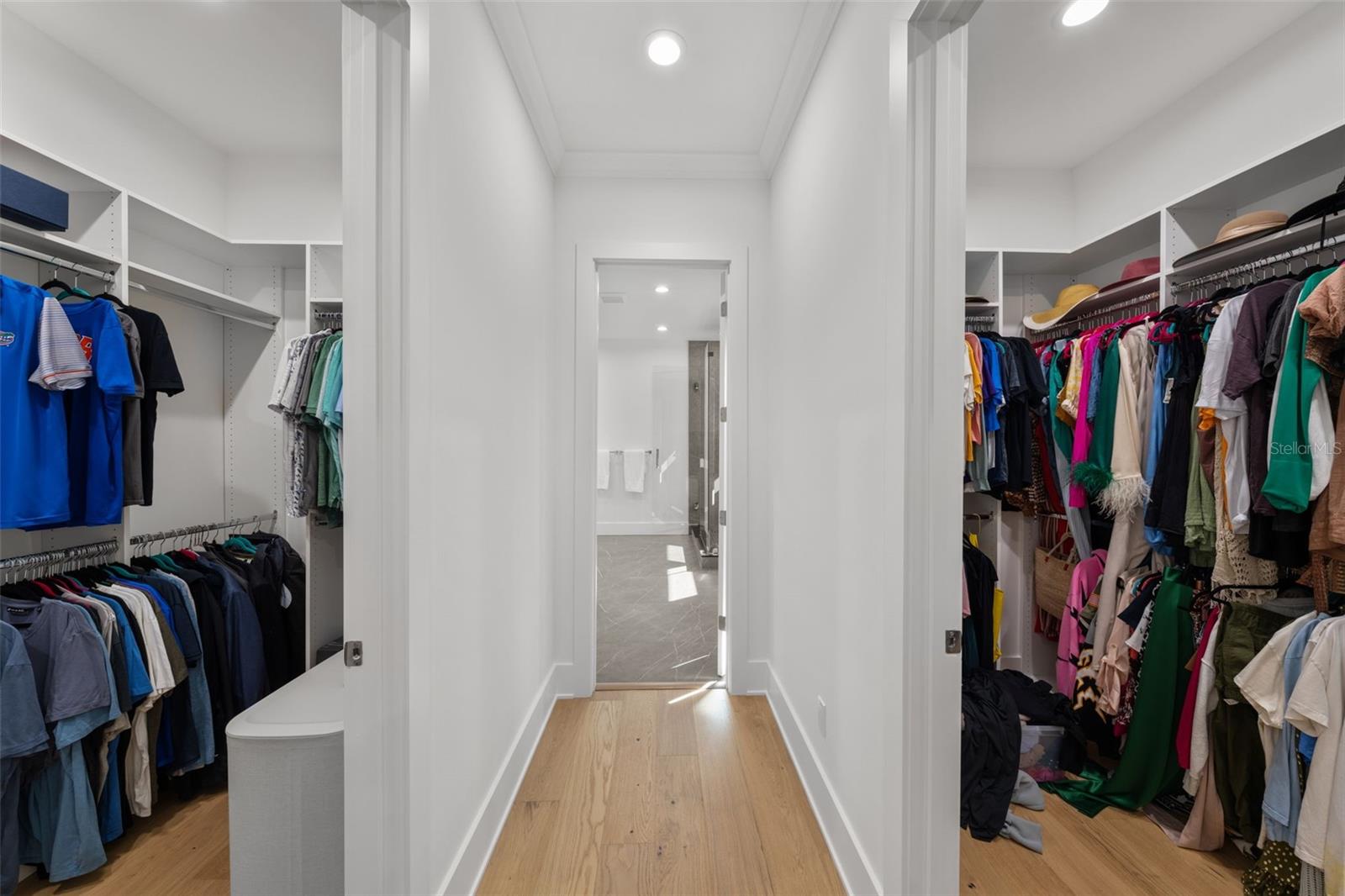 DAVIS ISLANDS PB10 PG52 TO 57 - Residential