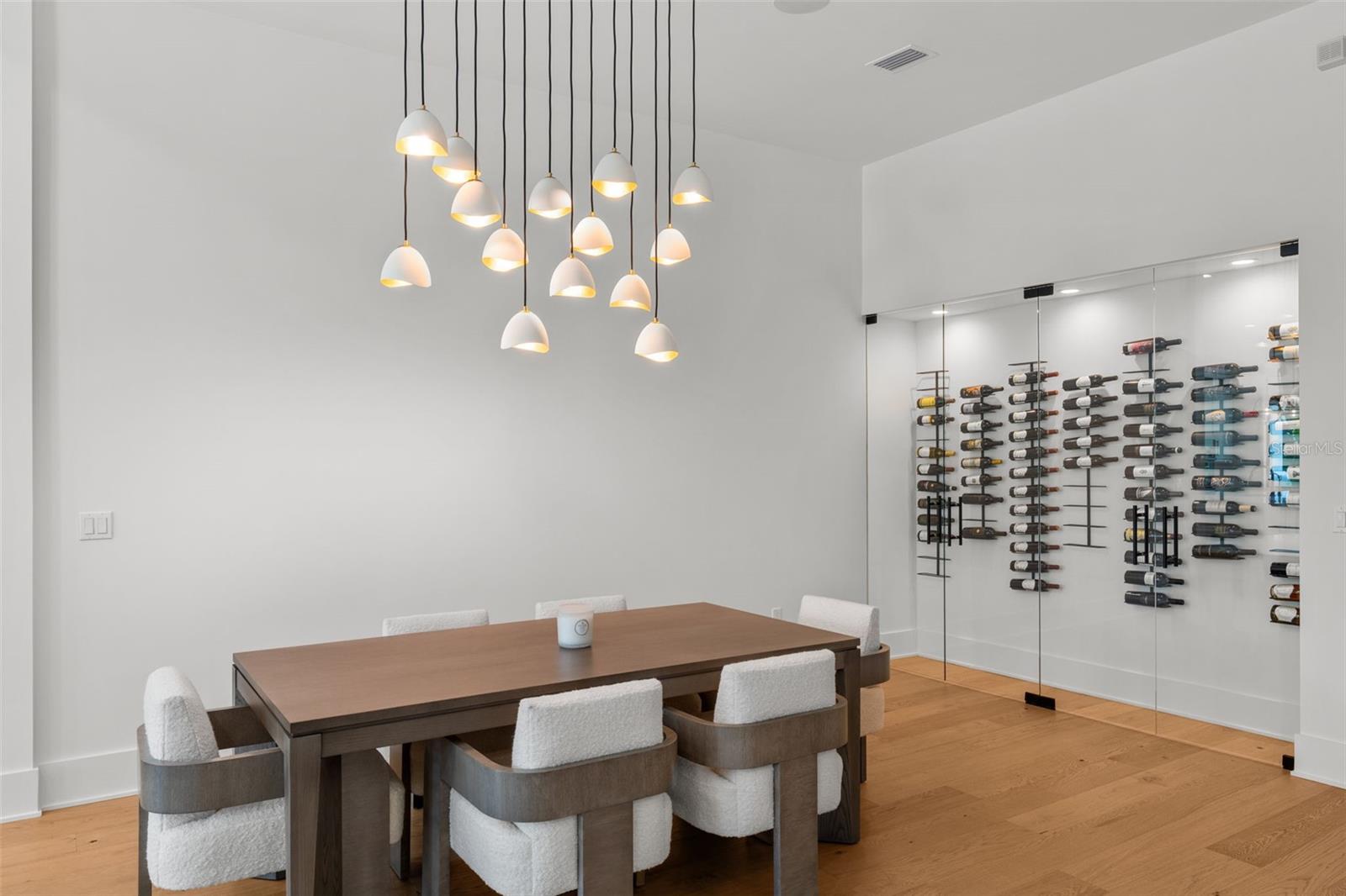 DAVIS ISLANDS PB10 PG52 TO 57 - Residential