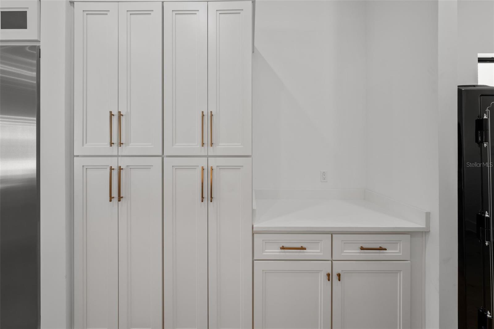 DAVIS ISLANDS PB10 PG52 TO 57 - Residential