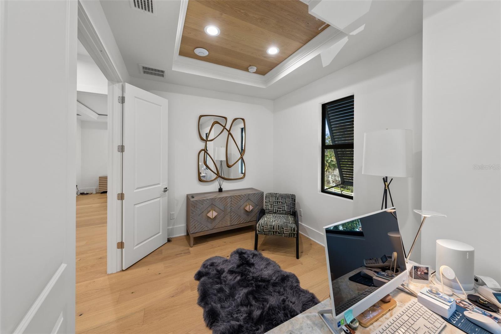 DAVIS ISLANDS PB10 PG52 TO 57 - Residential