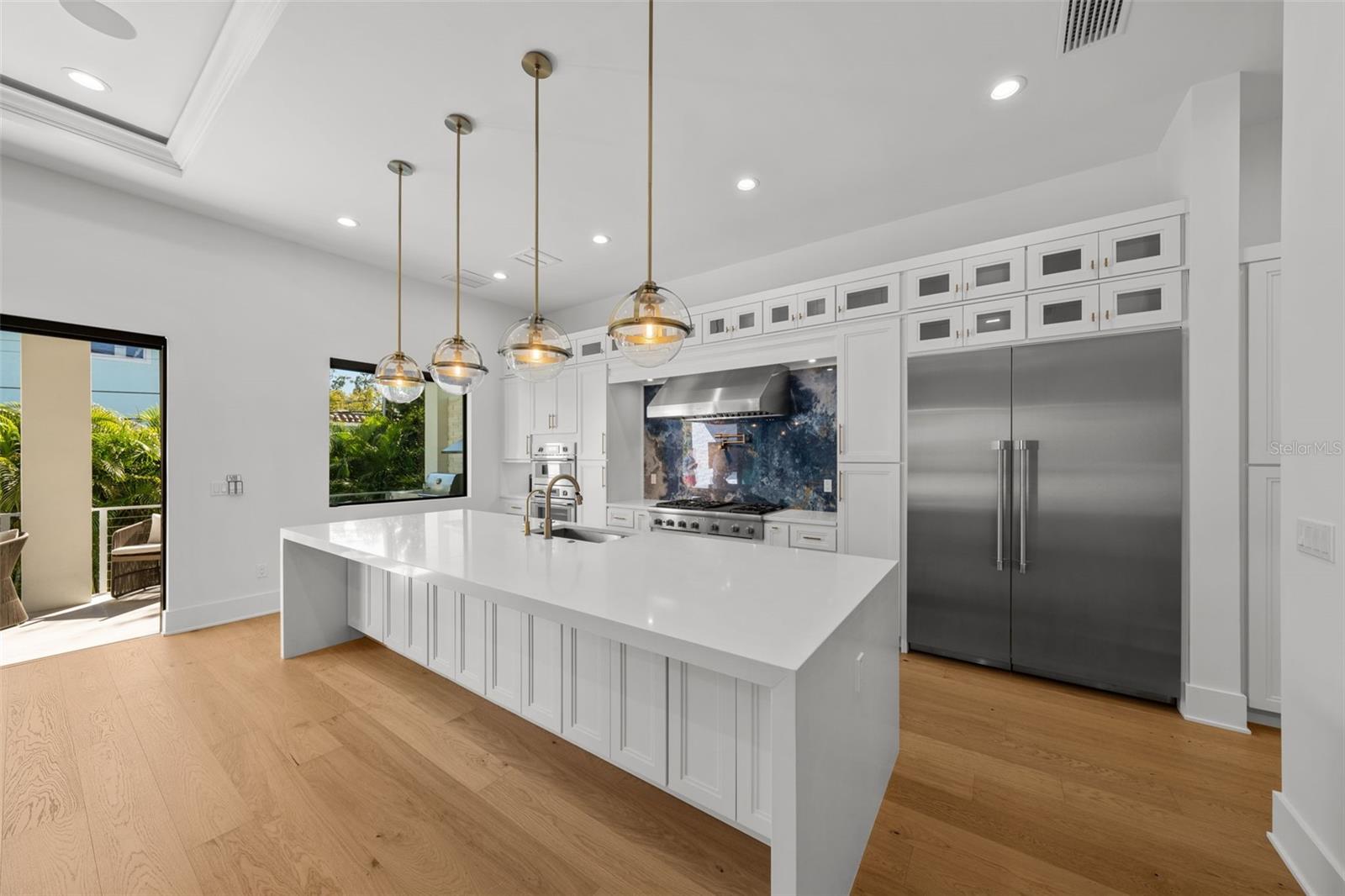 DAVIS ISLANDS PB10 PG52 TO 57 - Residential