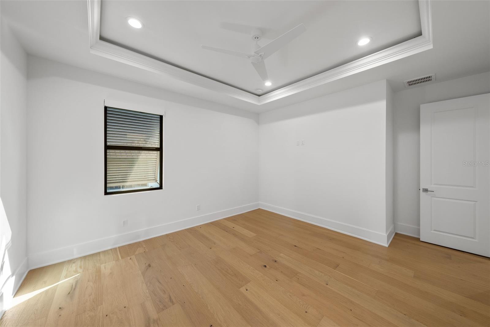 DAVIS ISLANDS PB10 PG52 TO 57 - Residential