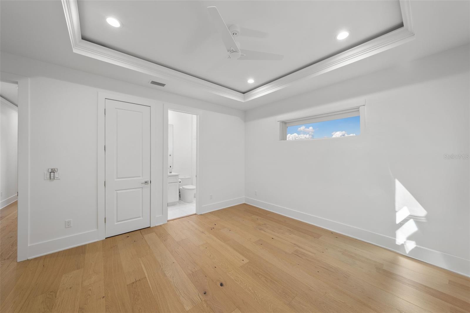 DAVIS ISLANDS PB10 PG52 TO 57 - Residential