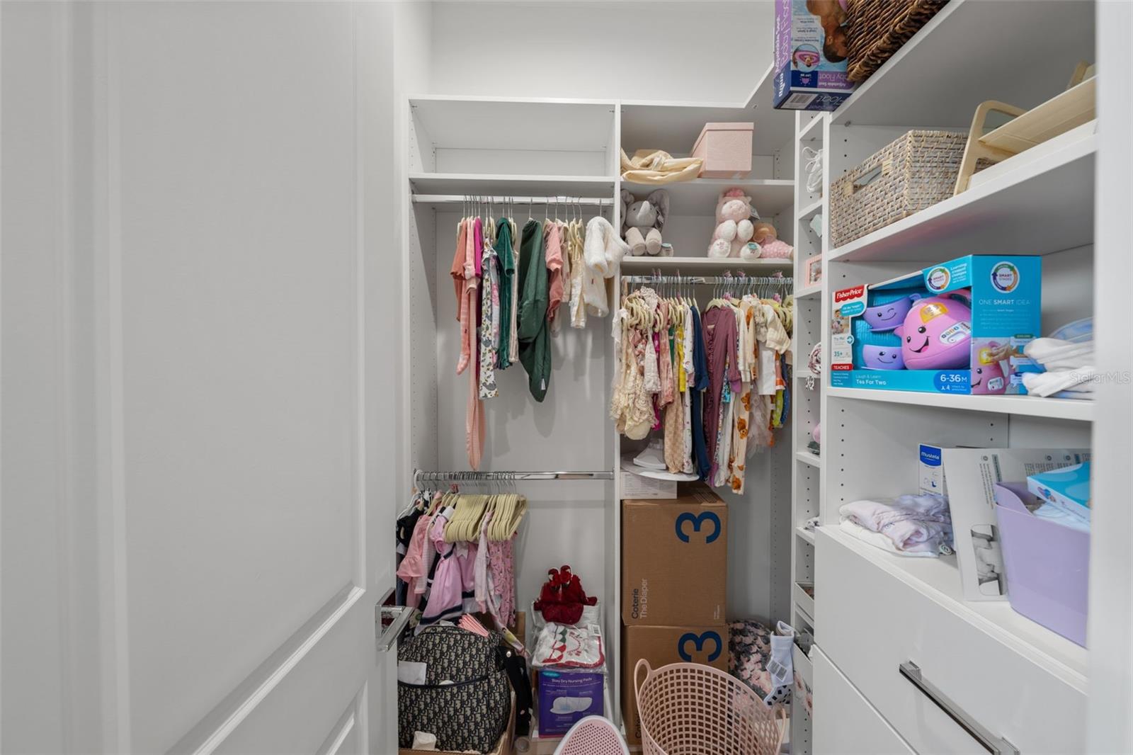 DAVIS ISLANDS PB10 PG52 TO 57 - Residential