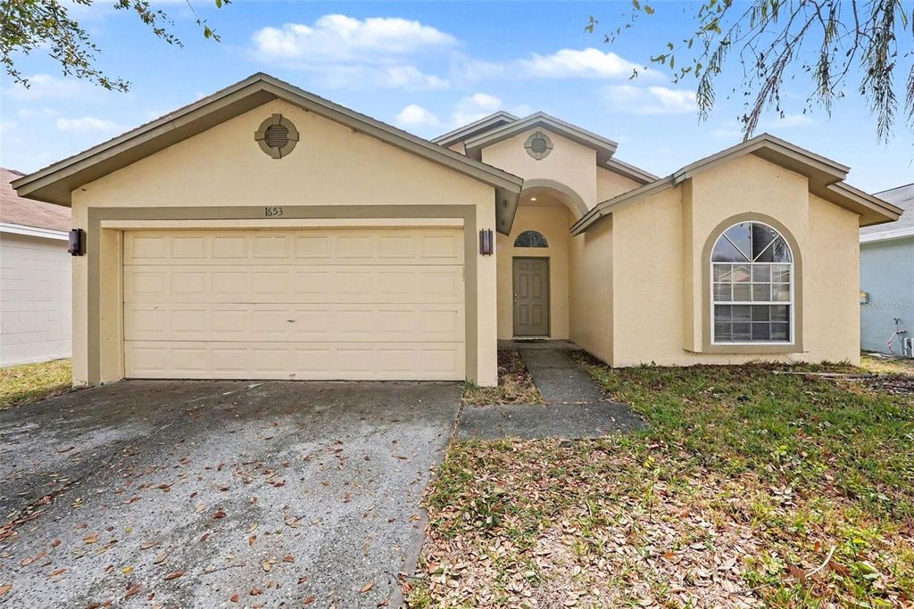 Photo of 1653 Portsmouth Lake Drive, Brandon, FL 33511 (MLS # TB8453912)