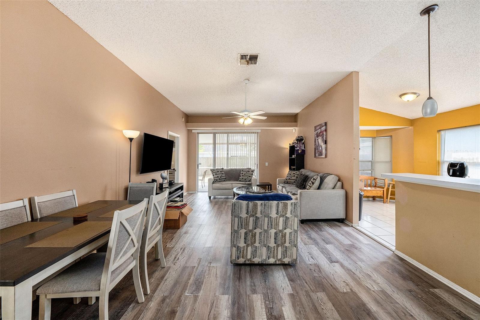 PROVIDENCE LAKES UNIT IV PH - Residential