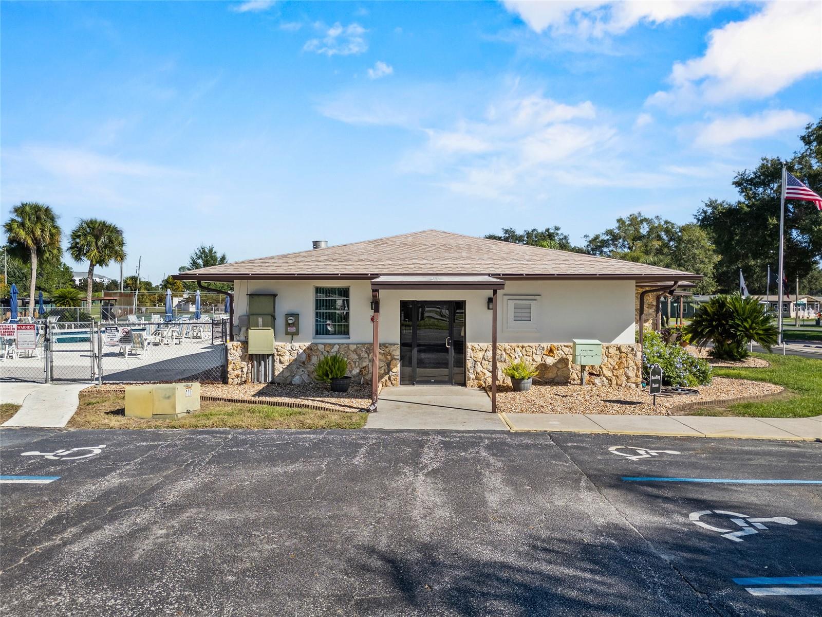 POLO PARK - Residential