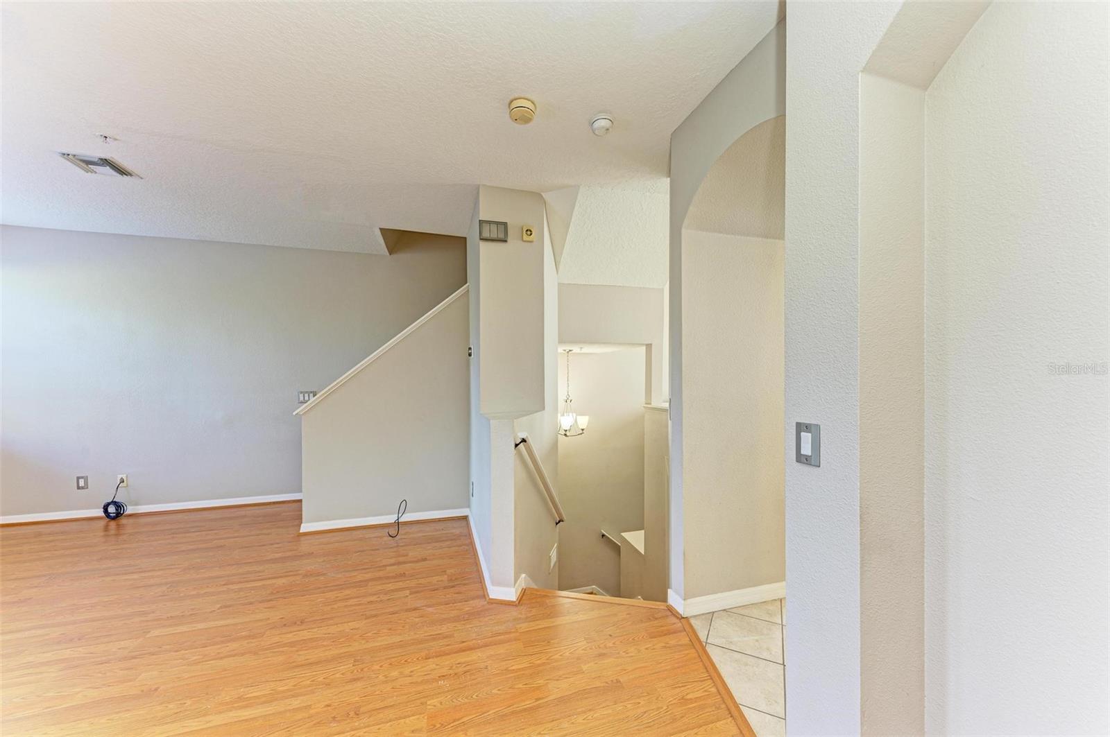 BAYSHORE POINTE TWNHMS PHAS - Residential Lease