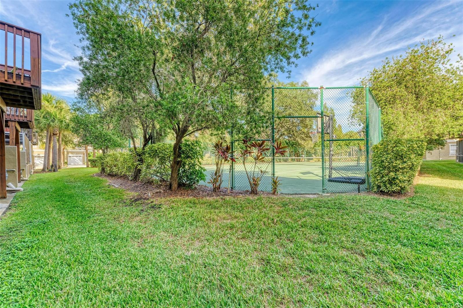 BAYSHORE POINTE TWNHMS PHAS - Residential Lease