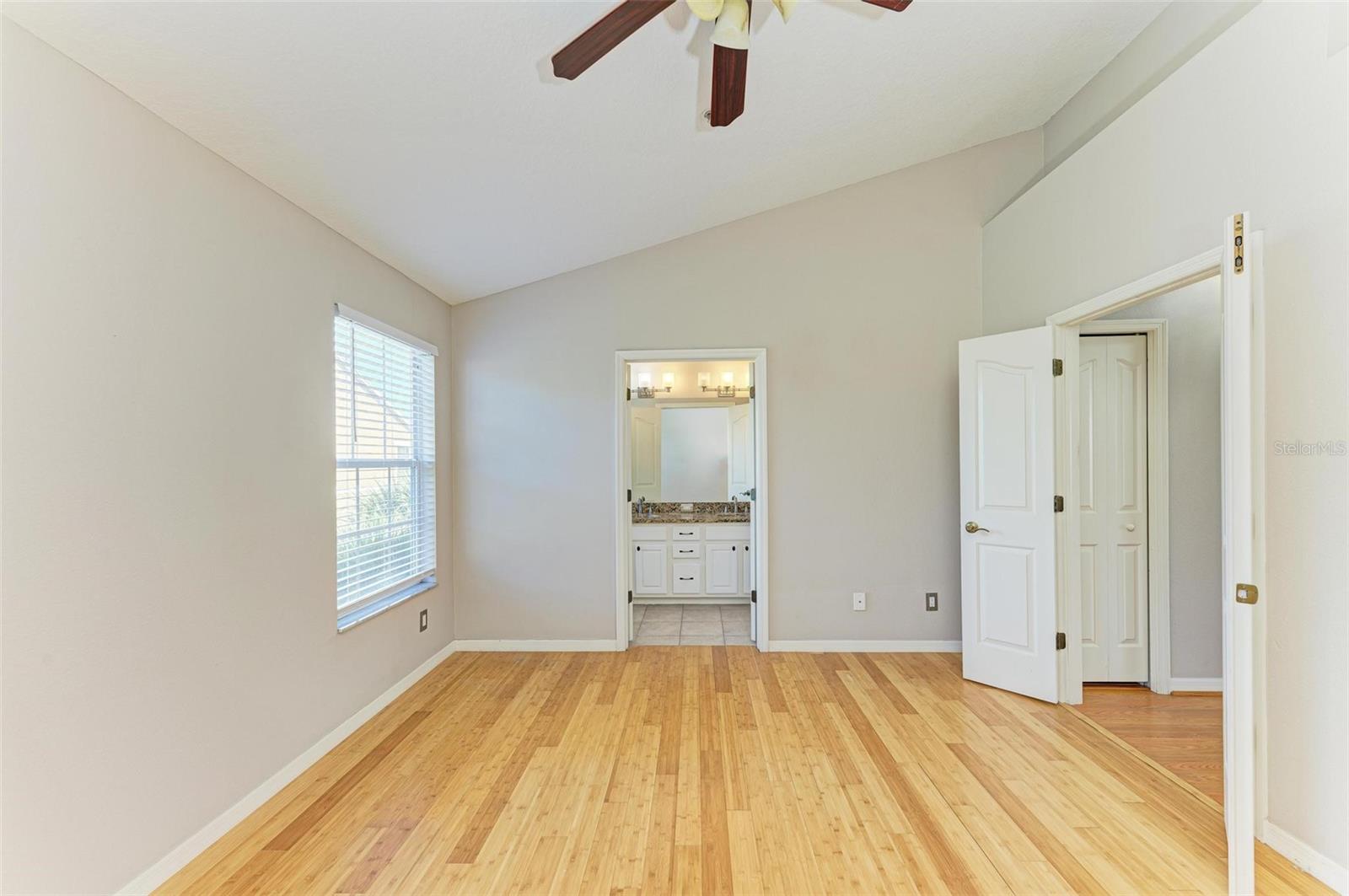 BAYSHORE POINTE TWNHMS PHAS - Residential Lease