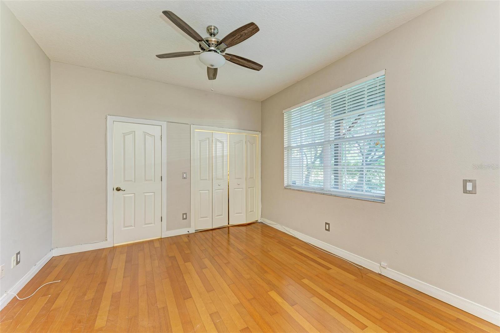 BAYSHORE POINTE TWNHMS PHAS - Residential Lease